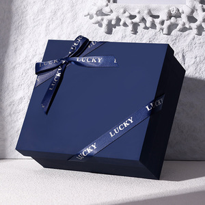 Custom Shoulder Neck Lid And Base Boxes Gift Package 2 Pieces Rigid Paper Box