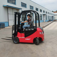 Nouveau chariot élévateur à fourche électrique à 4 roues, 1,5 tonne, 2 tonnes, petit chariot à pneus pleins, mât triplex, pour la vente au détail
