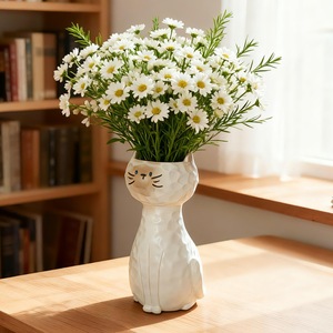 แจกันเรซิ่นรูปแมวสยามน่ารักสำหรับใส่ดอกไม้ ตกแต่งโต๊ะ ดีไซน์สัตว์ทันสมัย ของขวัญสำหรับวันวาเลนไทน์ - Product Image 3