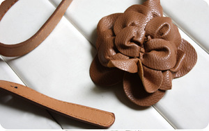 Ensemble de vêtements pour filles neuf, mode 2020, ensemble de vêtements pour bébé fille, robe décontractée pour fille avec ceinture + manteau sans manches blanc, vêtements pour enfants - Product Image 3