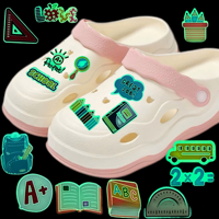 Nouvelle Série de Papeterie Lumineuse : Breloques de Chaussures en Caoutchouc à Motifs Floraux et Dessins Animés, Accessoires Décoratifs pour Sabots, Retour à l'École A2-83