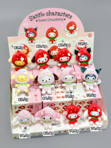 Caja de 4 unidades al por mayor de <span class=keywords><strong>Anime</strong></span> TOP TOY, Serie Fresa Dulce de Personajes Sanrio, Caja Sorpresa de Peluches Coleccionables para Regalo - Product Image 1