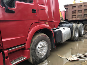 SINOTRUK หัวรถบรรทุกรถแทรกเตอร์6X4 Howo รถบรรทุกพ่วง - Product Image 4