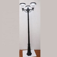 Lampe de poteau de clôture de jardin à énergie solaire ou électrique