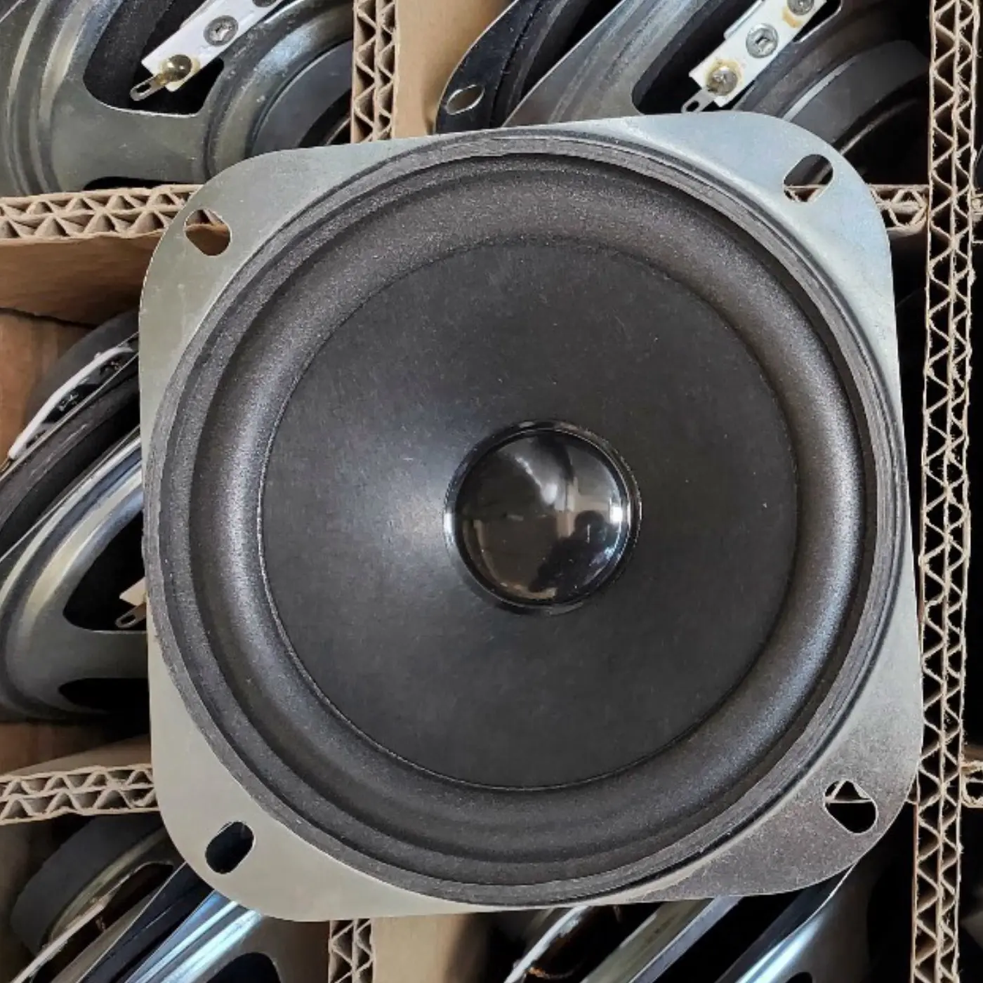 Speaker lengkap 4 inci 5 watt 8 ohm harga rendah