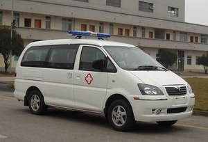 Hot <strong>Sale</strong> <strong>Ambulance</strong> <strong>4x4</strong> Mini <strong>Used</strong> <strong>Ambulance</strong> - Product Image 2