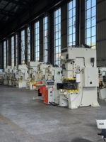 Máquina de Puncionamento Pneumática de 80 Toneladas com Alimentador Automático para Linha de Produção de Estampagem de Metal e Corte por Matriz Progressiva