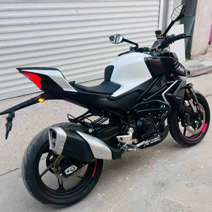 Motocyclette de rue 450NK d'occasion, excellent état. Moteur bicylindre refroidi par liquide de 450 cm³, freins ABS et affichage numérique intelligent - Product Image 5