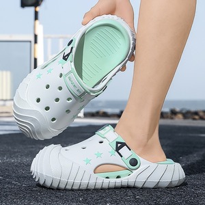 Sandalias de Verano para Hombre y Mujer, Diseño Transpirable con Orificios, Correa de Talón Ajustable, Antideslizantes, de EVA, para Jardín y Playa - Product Image 1