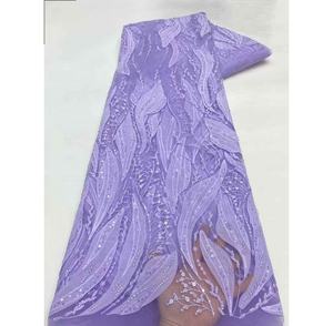 Tissu de <span class=keywords><strong>dentelle</strong></span> de mariage nigérian Robes de mariée traditionnelles nigérianes Tissu blanc perlé <span class=keywords><strong>Dentelle</strong></span> et plumes - Product Image 4