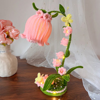 Kit de matériaux DIY pour lanterne en forme de fleur de lys à tige torsadée, décoration de bureau pour le Nouvel An, petite lanterne lumineuse