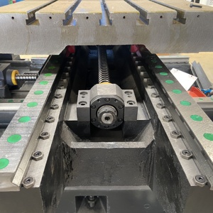 Centro de Mecanizado Vertical de Alta Precisión XK7126, Centro de Fresado de 4 Ejes, Controlador de Máquina VMC - Product Image 6