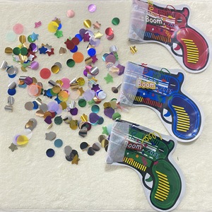 Pistolet à confettis jetable à actionnement manuel pour fêtes d'anniversaire, effet sonore et visuel, découpe rectangulaire, effet feux d'artifice - Product Image 2