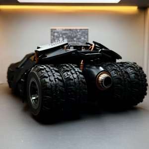 1:<span class=keywords><strong>18</strong></span> sous licence officielle Bat Man Tumbler Dark Knight Trilogy Diecast Model Metal Alloy Spray Light Sound Open Cockpit Maternity - Product Image 3