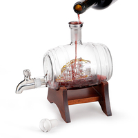 Carafe à vin, whisky, tequila en verre borosilicate haut de gamme, personnalisée, faite à la main, 1000 ml, en forme de bateau, avec base en bois