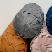 Coussin décoratif élégant en velours de luxe avec motif géométrique, antistatique et lavable pour canapé
