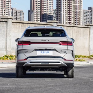 BYD Song Plus DMI 2025 de Segunda Mano, SUV Híbrido de 5 Puertas y 5 Asientos con Batería de Iones de Litio, Autonomía de 70-90 kWh - Product Image 5
