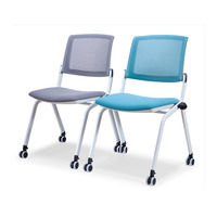 Chaise d'école empilable à 4 pieds avec structure métallique
