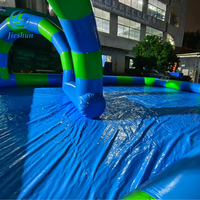 Piscina de agua enorme y soleada de alta calidad para niños, parque familiar, piscina inflable para muchos pueblos