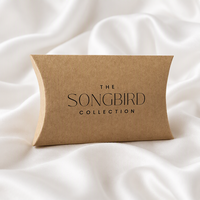 Boîte cadeau en forme de coussin, personnalisée avec logo, en papier couché brun 300 g/m², écologique, gaufrée, petite, pour bijoux et cosmétiques