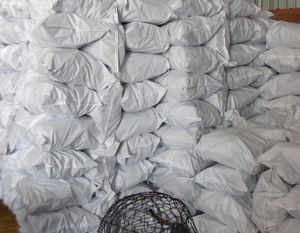 Charbon de bois de café de haute qualité du Vietnam, charbon noir en morceaux, produit de l'industrie chimique à partir de bois de café - Product Image 3