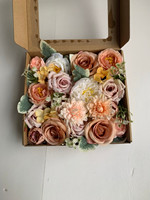 Kotak Hadiah Bunga Sutra Buatan Mawar Peony Dahlia Ranunculus Babysbreath Gypsophila Daisy Pink Susu Natal Pernikahan Rumah