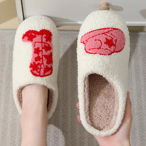 Chaussons amusants et mignons en gros pour femmes et hommes – Nouveau design à bout fermé pour l'hiver, l'été et l'automne - Product Image 5