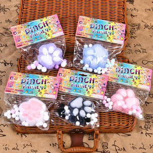 Juguetes Blandos Patita de Gato TPR Hechos a Mano, Juguete Suave para Apretar, Patita Blanda de Gato Taba - Product Image 2