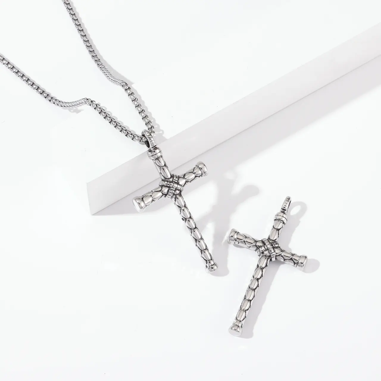 cross pendant necklace Twirling rope Religious jewelry Fashion personality retro floral men