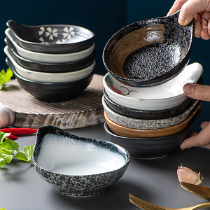 Cuenco de cerámica de estilo japonés creativo <span class=keywords><strong>Hefa</strong></span>, plato pequeño resistente al calor para el hogar, plato para aperitivos, olla caliente, salsa para condimentos - Product Image 1