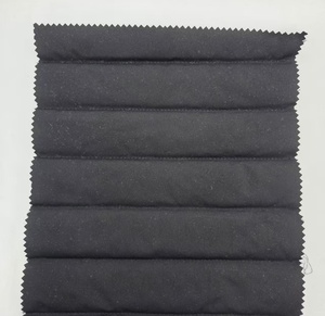 Tela acolchada de poliéster de doble cara, <span class=keywords><strong>impermeable</strong></span> y transpirable, para chaquetas y abrigos acolchados reversibles de invierno. - Product Image 2