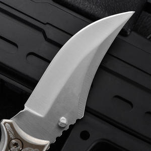 <span class=keywords><strong>Cuchillo</strong></span> plegable de bolsillo <span class=keywords><strong>Karambit</strong></span> de hoja de acero inoxidable de gran oferta con mango de madera para acampar, caza, personalización OEM disponible - Product Image 3