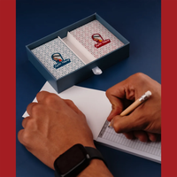 Carnet et stylo de haute qualité, exquis et premium, cartes à jouer 100% plastique, cartes à jouer noires en PVC, cartes de poker.