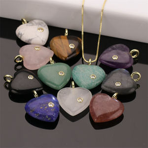 All'ingrosso naturale vero quarzo pietre preziose e pietra di cristallo gioielli amore cuore collana ciondolo - Product Image 2