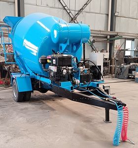 Bétonnière tractée à entraînement hydraulique 8m³, cuve de mélange de béton à décharge rapide 8000L avec chute réglable - Product Image 1