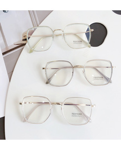 Gafas Decorativas Unisex 2026 con Montura Completa, Cuadradas, de Acrílico y Metal, Anti Luz Azul, Fotocromáticas, Ligeras - Product Image 4