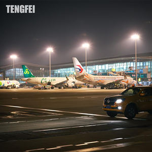 Tengfei Factory, vente en gros, lampadaires à mât haut personnalisables de 15m à 45m pour aéroport - Product Image 4