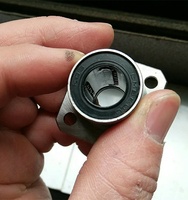Palier linéaire à billes LMB16UU pour machine CNC