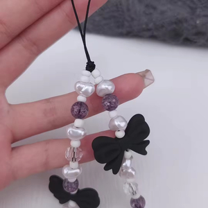Correa de Teléfono con Lazo de Moda, Correa de Muñeca con Cuentas de Perlas de Imitación y Corazón, Accesorios Y2K de Alta Calidad - Product Image 3