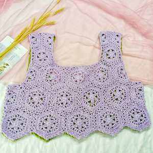 Haut court <span class=keywords><strong>sans</strong></span> manches pour femme, style européen et américain, décontracté, jacquard français, maille tricotée respirante, motif floral sur le devant - Product Image 2