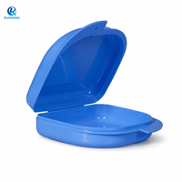 Boîte de rangement portable pour aligneurs orthodontiques sans BPA avec trous d'aération
