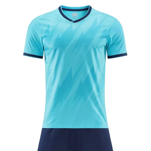 ชุดฝึกซ้อมฟุตบอลแบบสั้นแขนสั้น ดีไซน์ส่วนตัว ผลิตจากโรงงาน ผ้าโพลีเอสเตอร์ ชุดฟุตบอล - Product Image 1