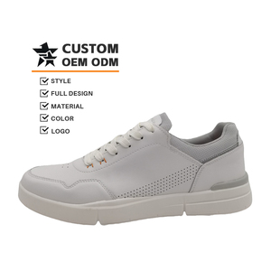 Sneakers personnalisées OEM, chaussures de sport décontractées, logo personnalisé, style skateboarding, chaussures plates pour hommes - Product Image 1