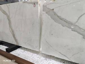 Moderne gepolijste marmeren visbuik gouden hotelvilla decoratie - Product Image 4