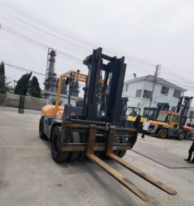 รถยกญี่ปุ่นมือสองราคาถูก tcm FD100 รถยก 10 ตัน tcm รถยกดีเซลมือสอง - Product Image 2