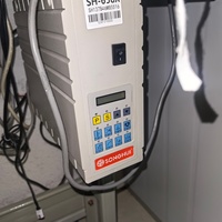 Machine à coudre automatique à cinq fils et cinq aiguilles Pegasus W500 d'occasion avec moteur, composant principal, 6000 points/min, épaisseur de 5 mm