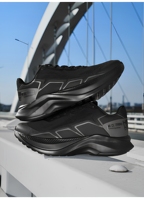 Nouvelles Chaussures de Sport Lacées 2024 Tendance Décontractées à Semelle Épaisse Respirantes Confortables en Maille Color-block
