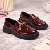 Mocassins en cuir PU pour le printemps et l'automne, chaussures décontractées avec pompons, chaussures de loisirs noires pour enfants