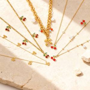 Y2k 18k सोने की प्लेटेड चुंकी रोललो चेन हार प्यारा चेरी मोती पेंडेंट रंगीन क्रिस्टल आकर्षण गहने - Product Image 4