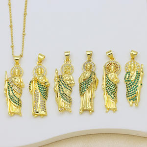 HD0352 Colgante de latón chapado en oro de 18 quilates con circonita verde de la Virgen María de Guadalupe, dije de San Judas, joyería unisex para mujer - Product Image 4